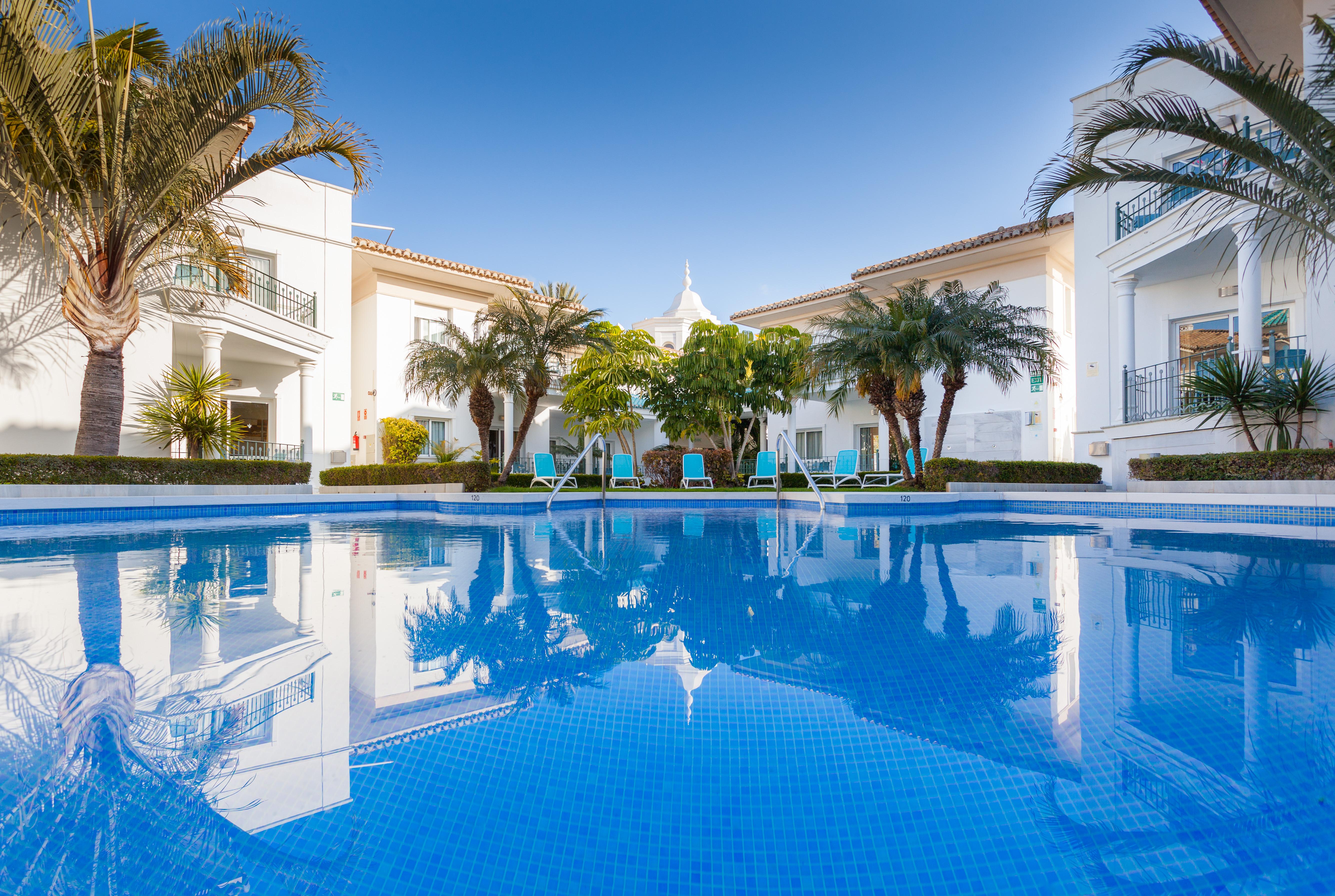 Apartamentos Marina Turquesa Nerja Extérieur photo