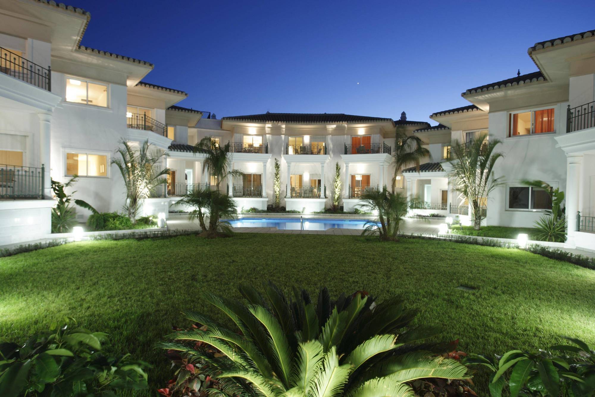 Apartamentos Marina Turquesa Nerja Extérieur photo