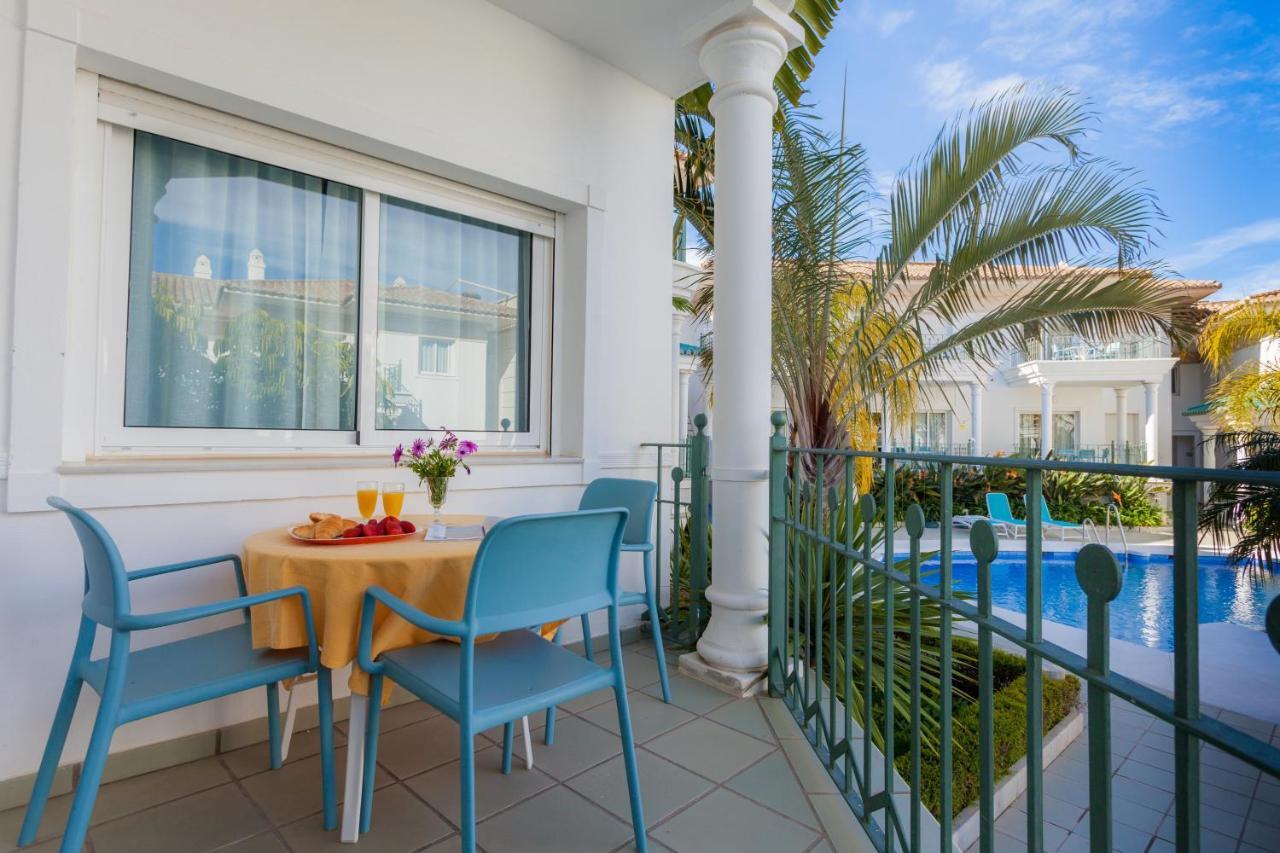 Apartamentos Marina Turquesa Nerja Extérieur photo